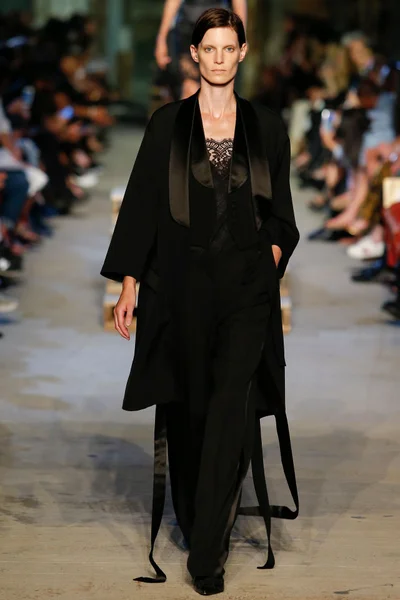 Look 6